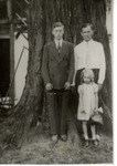 Forrest Barker with Son, Kenneth and Daughter Ruth Ann (1940)